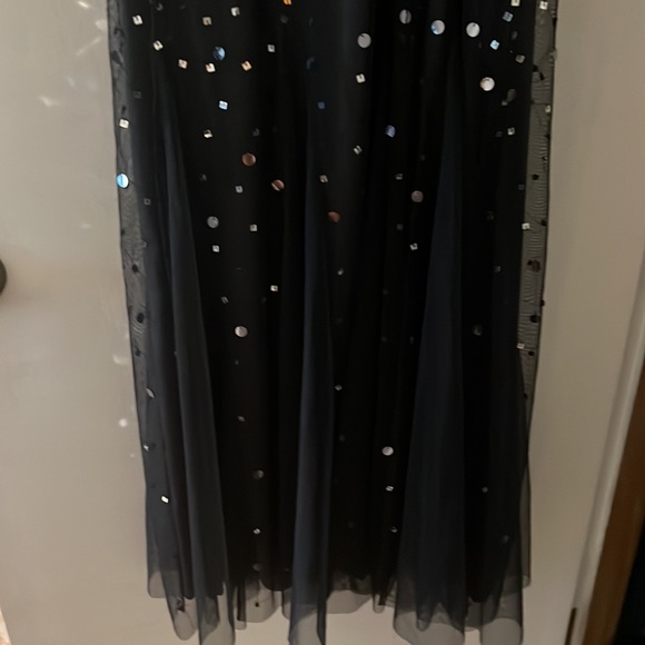 Adriannna Papell Collection evening gown - Picture 8 of 11